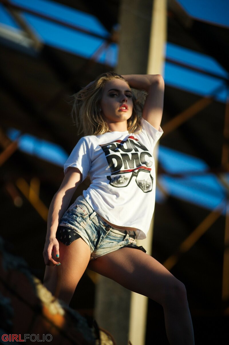 Дарья, 23 года, 5 размер груди